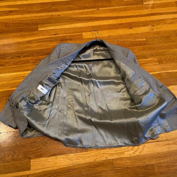 Hugo Boss Men's Houndstooth Suit Jacket Size 42R All Wool Corleone - Picture 7 of 9